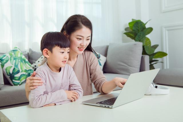 幼儿园大班期末试卷语文，幼儿园大班期末试卷语文数学简单！